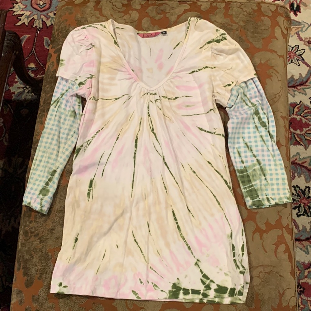 Layered tie-die top